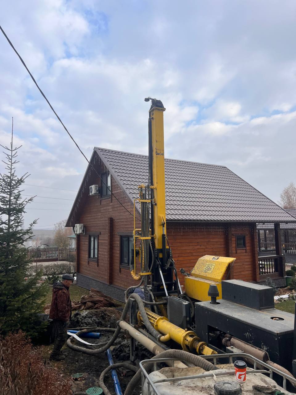 Бурение скважин своими руками — реально ли это?